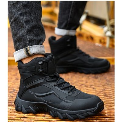 Buty suedowe z podeszwą środkową i gumową